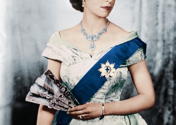 Queen Elizabeth – Quirky, Risqué and Moving&nbsp;Tales