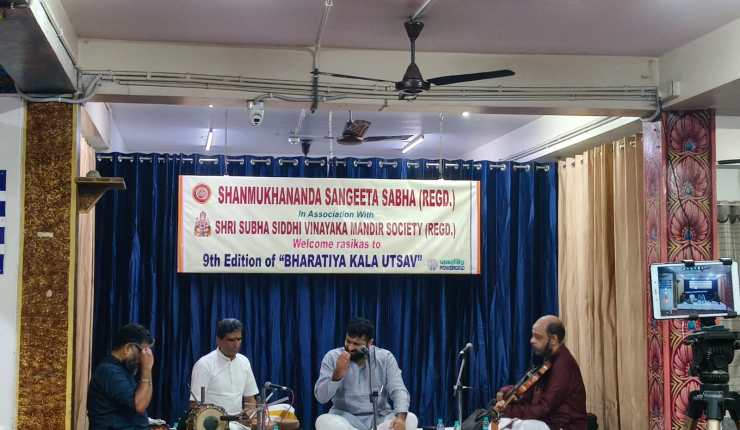 Vivek Moozhikulam at the Siddhi Vinayaka&nbsp;Mandir